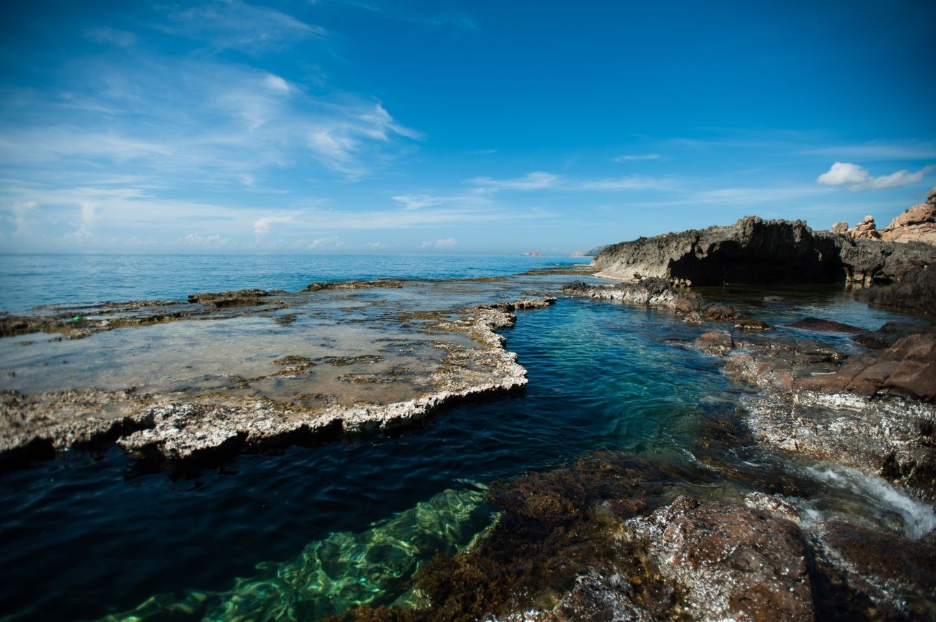TOUR HÀ NỘI - NHA TRANG - NINH THUẬN 4 NGÀY 3 ĐÊM KHỞI HÀNH TỪ HÀ NỘI TRỌN GÓI GIÁ RẺ 